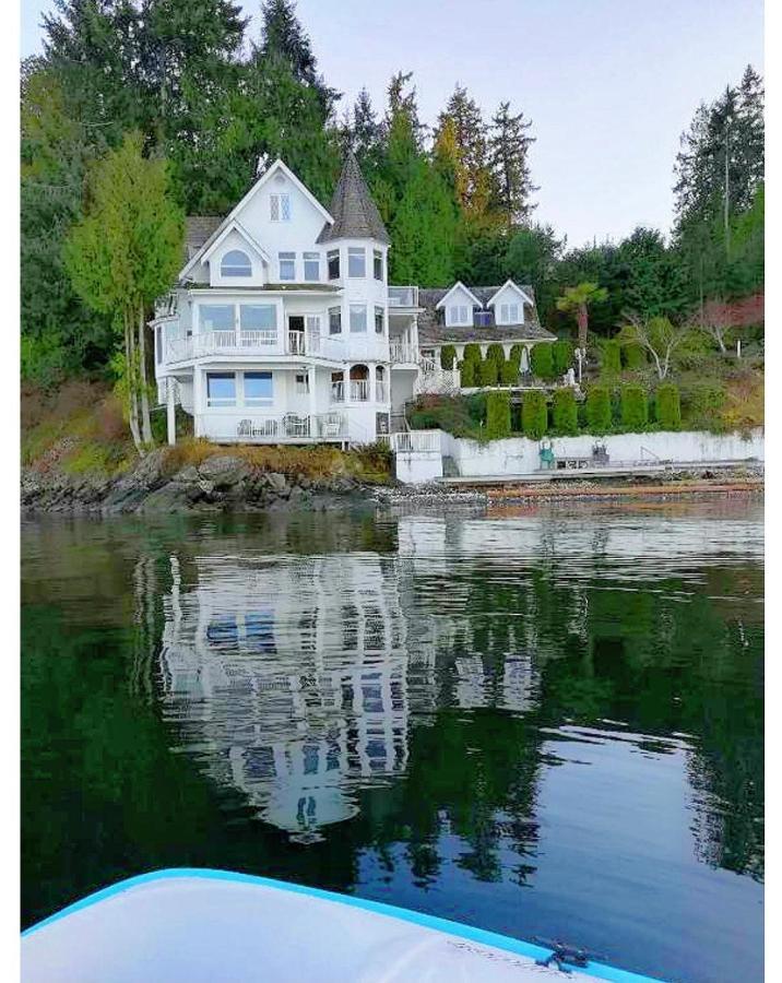 Walkon Waterfront Castle Cove Inn 彻梅纳斯 外观 照片